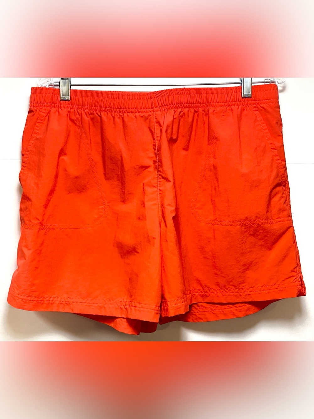COLUMBIA MENS SHORTS-Size L-Elastic Tie String Waist, 4 Mesh Pockets, NBWT